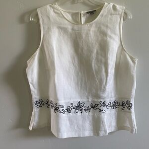 CUTE vintage Ann Taylor tank, with cute decals size large, good condition